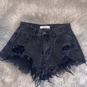 Hollister High Rise Festival Shorts